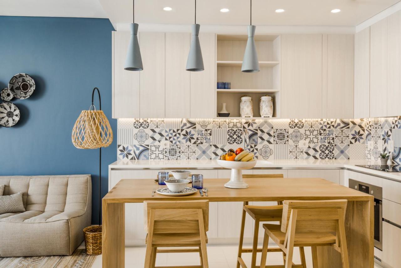 Cloud 7 Residences Ayla Άκαμπα Εξωτερικό φωτογραφία A modern kitchen