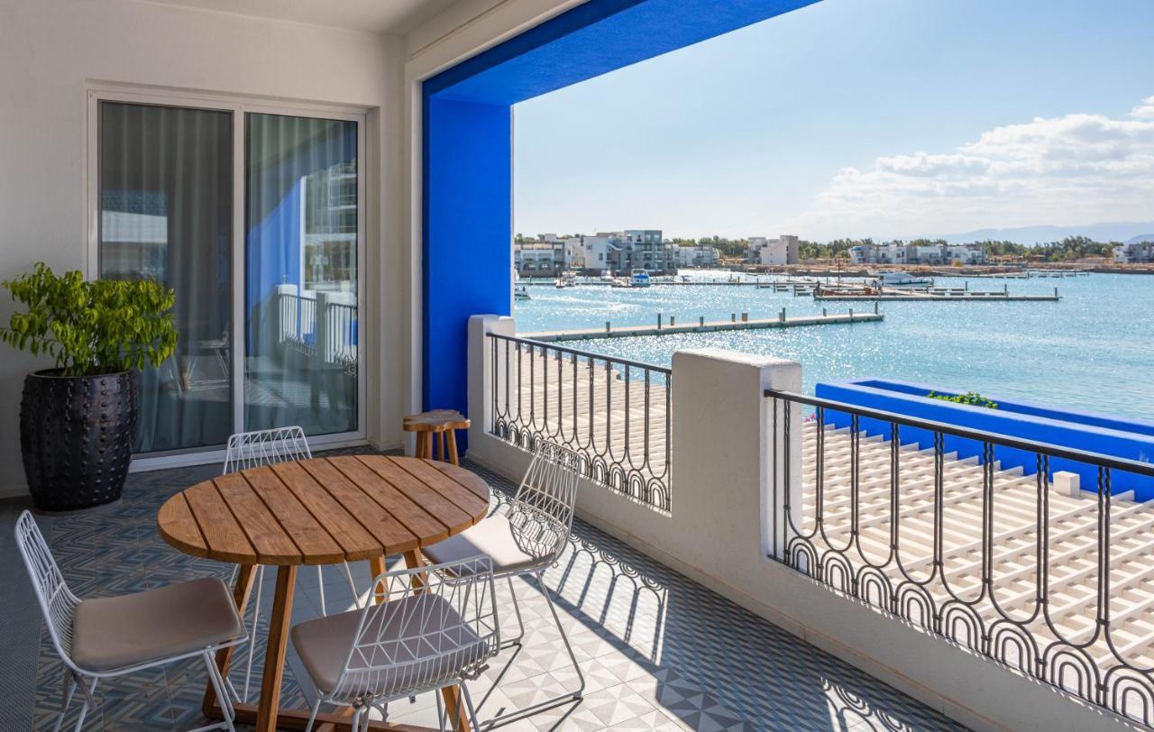 Cloud 7 Residences Ayla Άκαμπα Εξωτερικό φωτογραφία A balcony